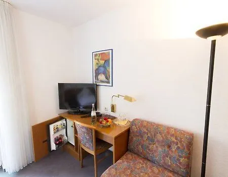 Roemerstein 3* Mainz