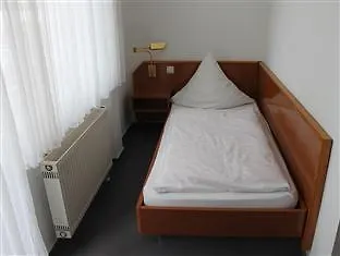 Roemerstein 3* Mainz